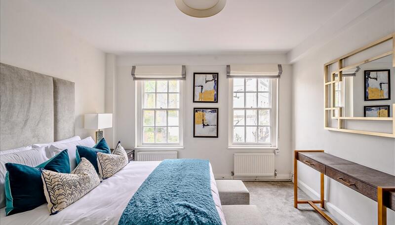 2 bed property in 145 Fulham Road, London